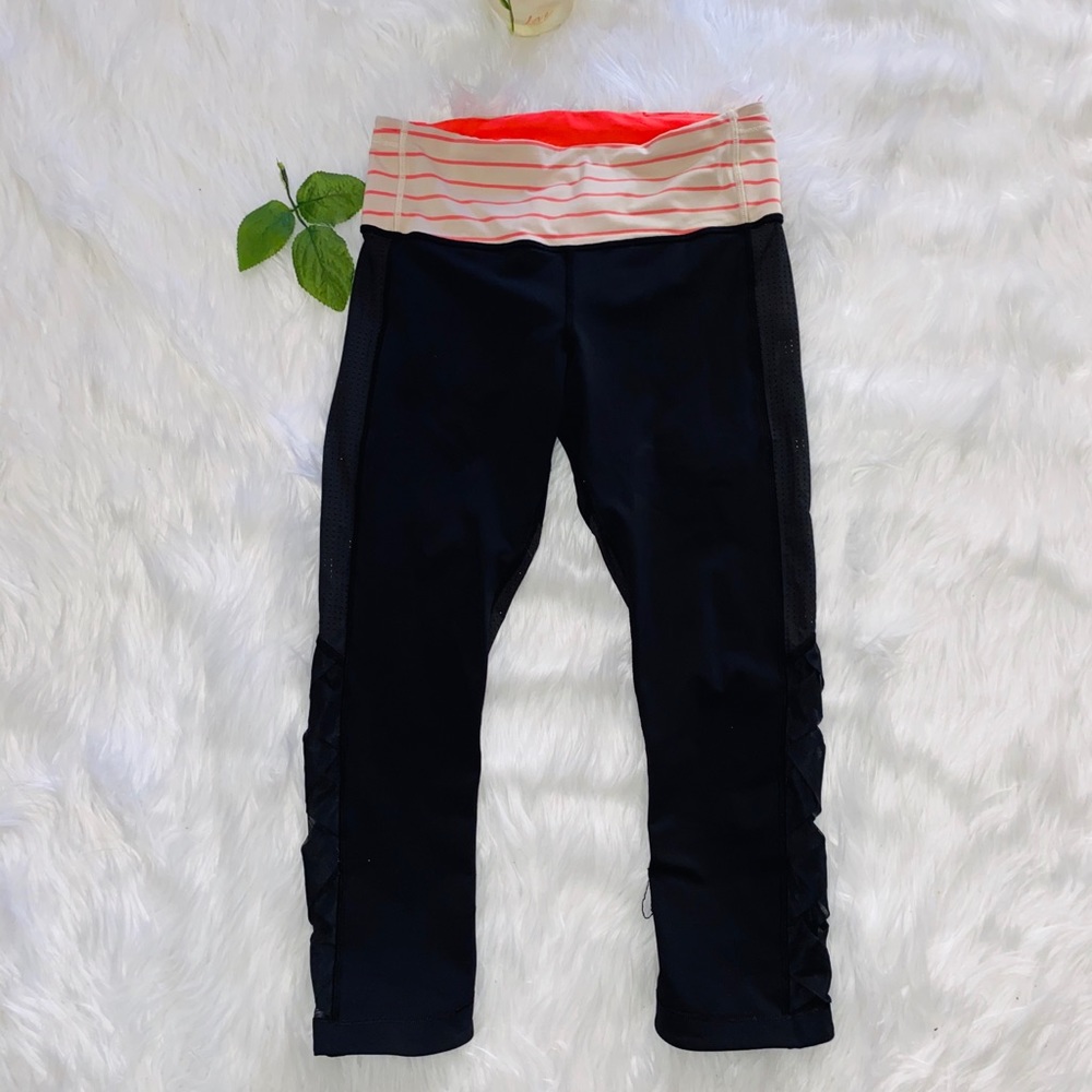 Lululemon Var-City Crop Leggings 6 - Picture 5 of 15